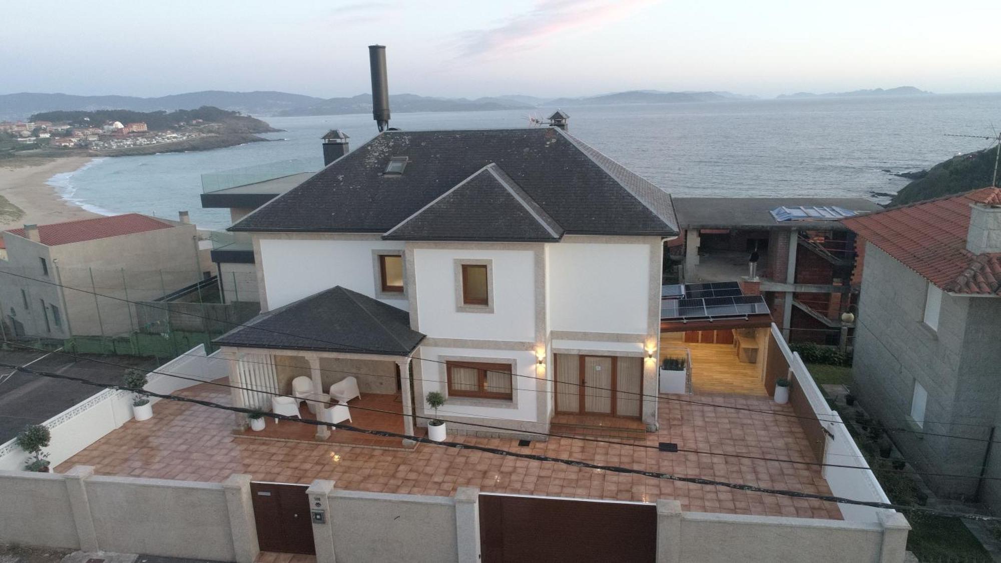 Villa Montalvo Beach Екстериор снимка
